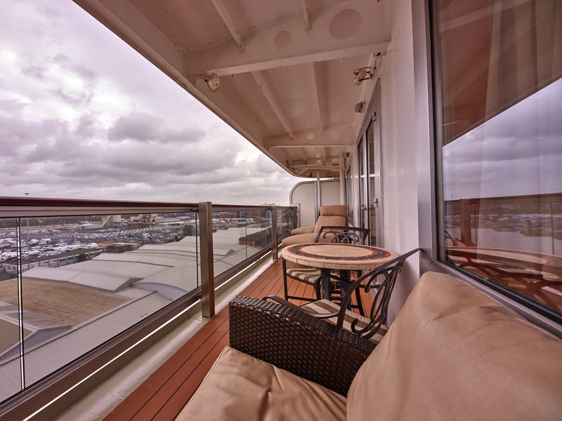 Queens Grill Master Suite